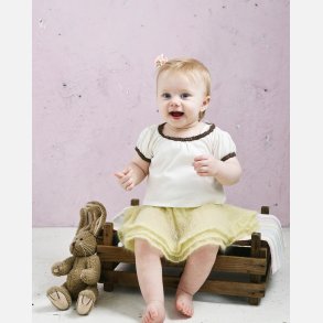 Nederdel med flse - Angel by Permin